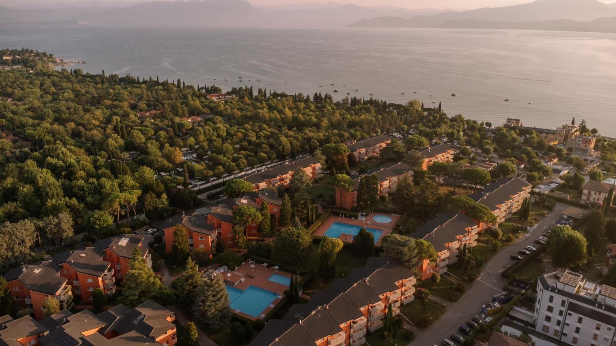 Prestige Garda Home - Ai Cappuccini Peschiera del Garda Eksteriør billede